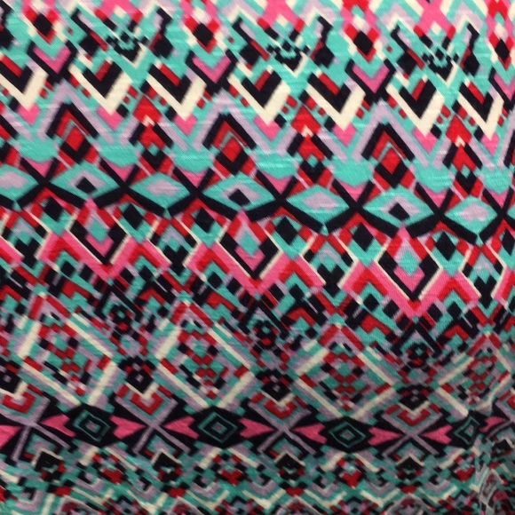 Agnes and Dora hi lo tee - Picture 2 of 4